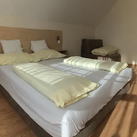 Szaloky Apartmanhaz Gyenesdias Exterior photo