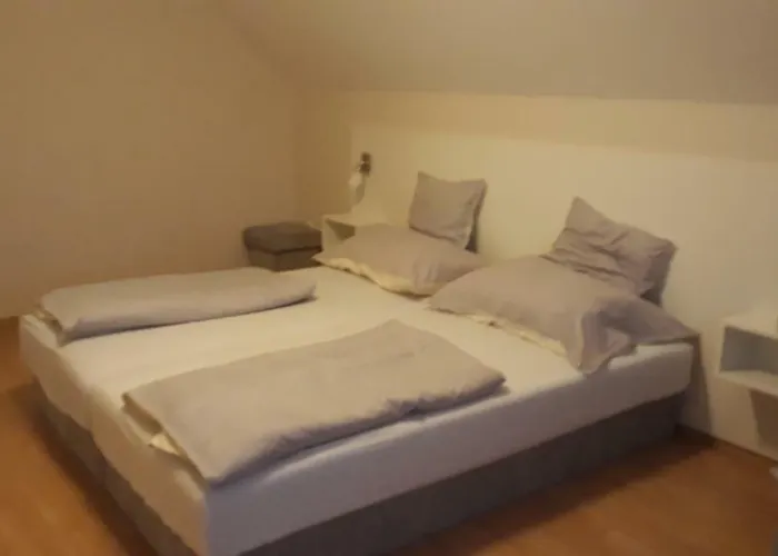 Szaloky Apartmanhaz