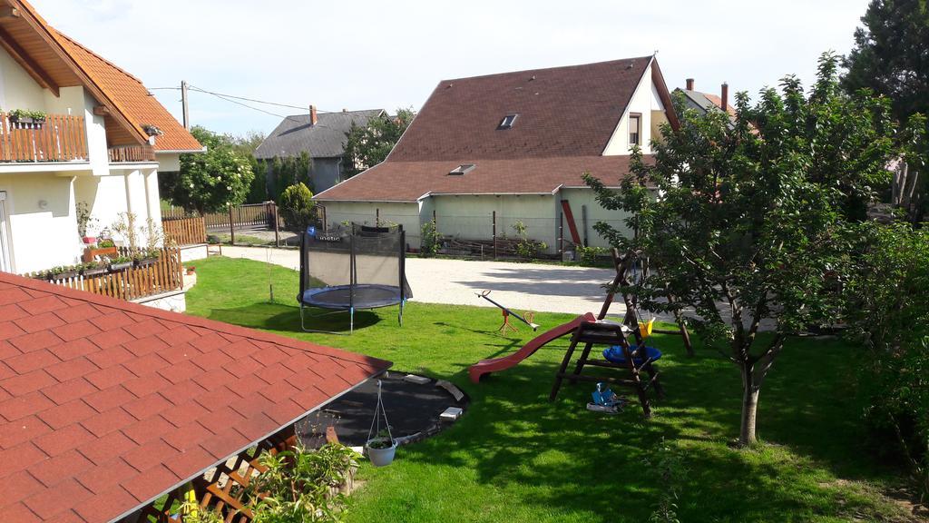 Szaloky Apartmanhaz Apartment *