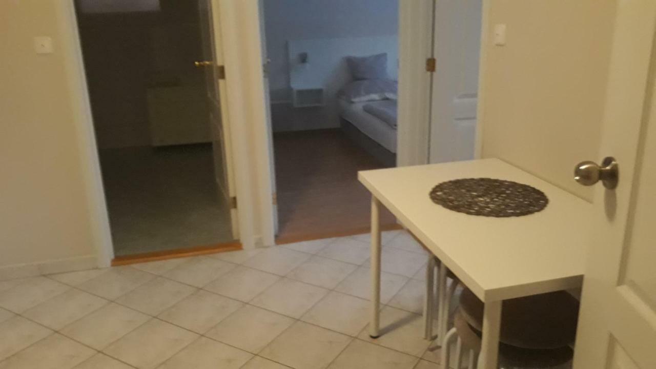 Szaloky Apartmanhaz Gyenesdias
